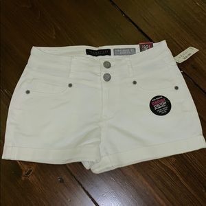 White High waisted shorts